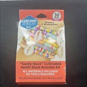 Bracelet making kit